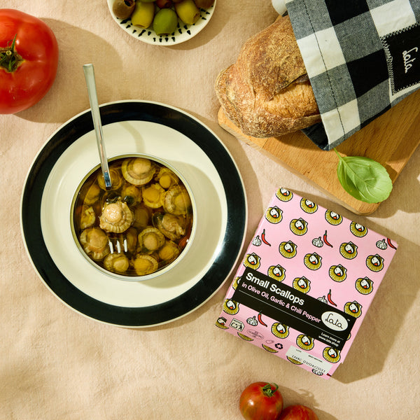 Lata Small Scallops in Olive oil, Garlic and Chili Pepper