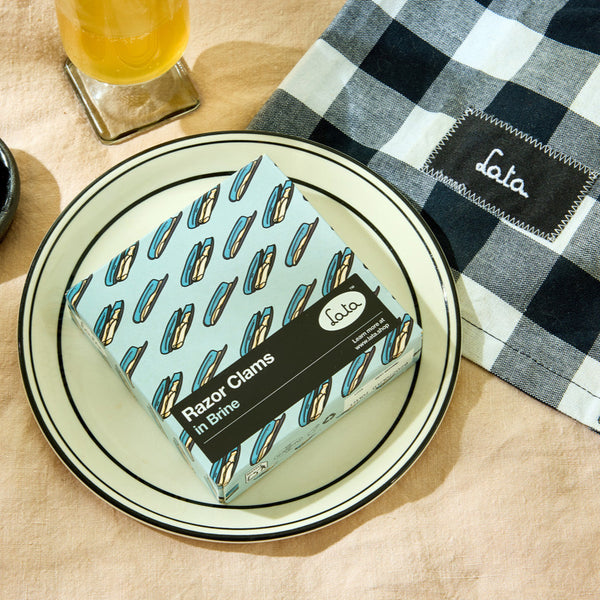 Lata Razor Clams in Brine