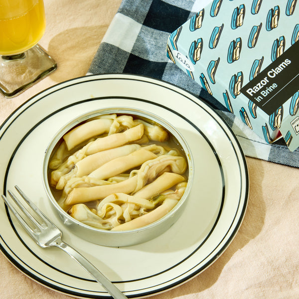 Lata Razor Clams in Brine