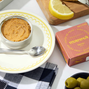 An opened tin of Manná Salmon Pate