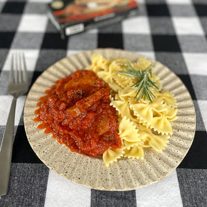 Olasagasti Tuna Fillets with Sun Dried Tomato Sauce (Siciliana) - served with pasta