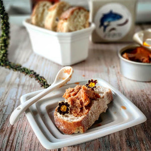 José Gourmet Spiced Tuna Pate - served on fresh bread