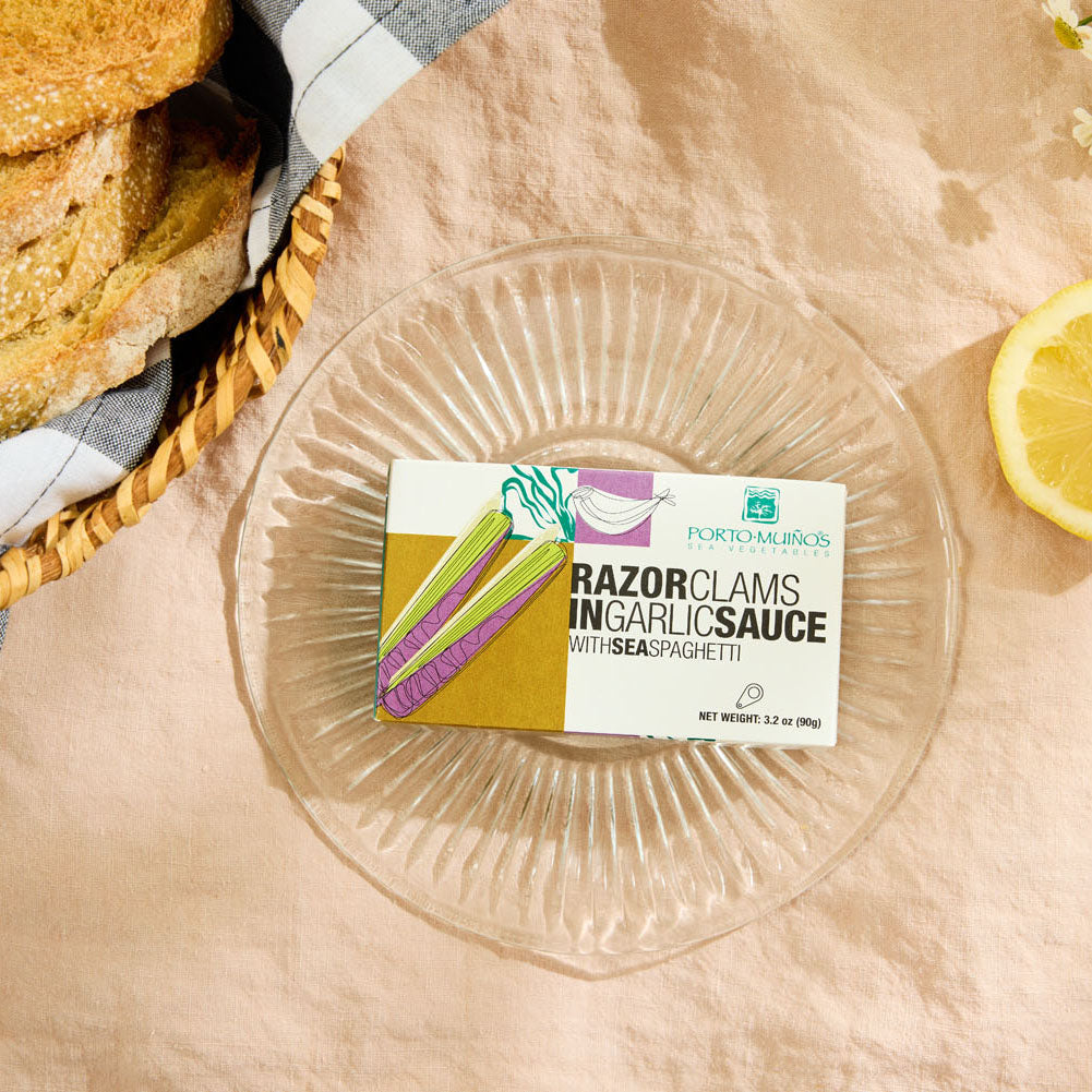 Porto-Muiños Razor Clams in Garlic Sauce with Sea Spaghetti