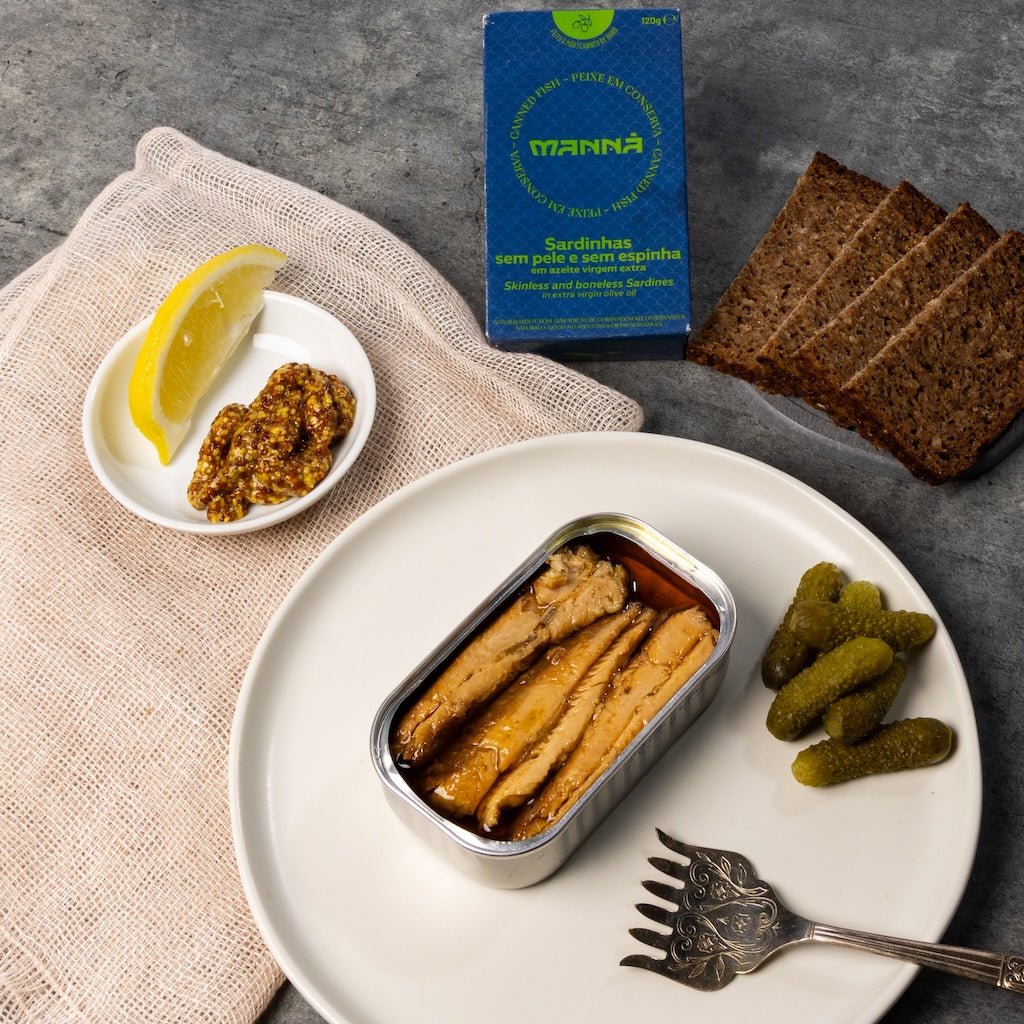Manná Skinless and Boneless Sardines in EVOO