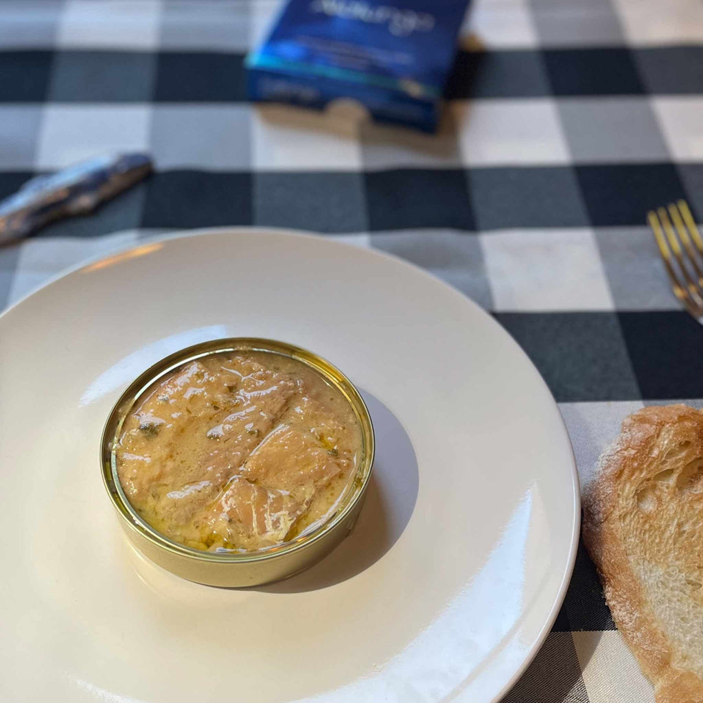 Alalunga Merluza in Green Sauce - served in an opened tin