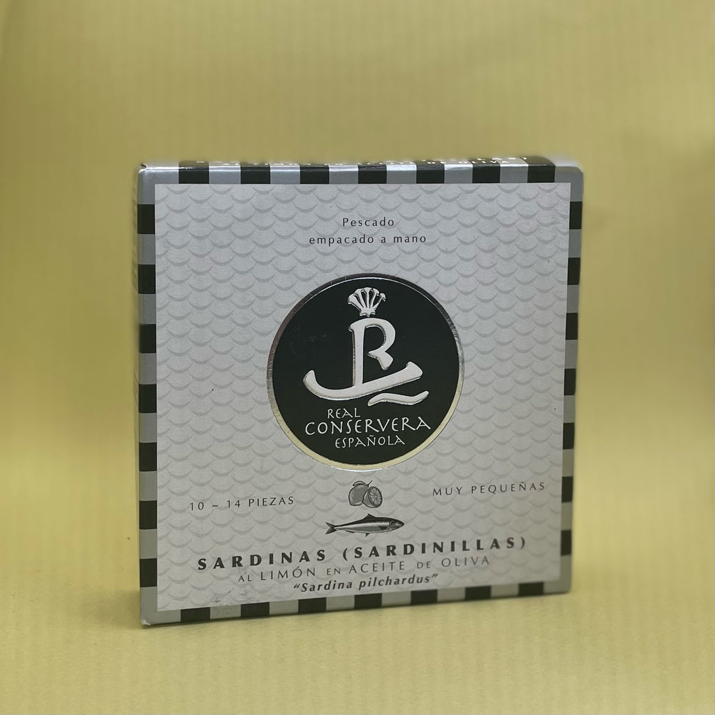 Real Conservera Española Small Sardinas with Lemon in Olive Oil (115gr)